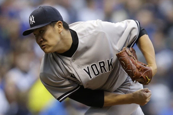 New York Yankees v Milwaukee Brewers