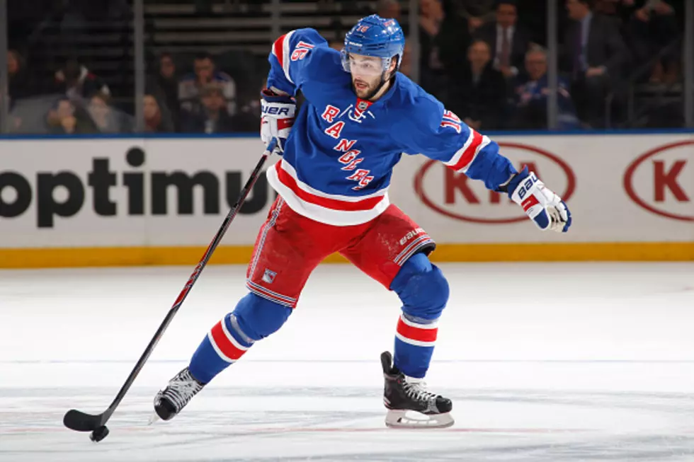 Petersen Becomes First Female to Sign w/ NYR (VIDEO)